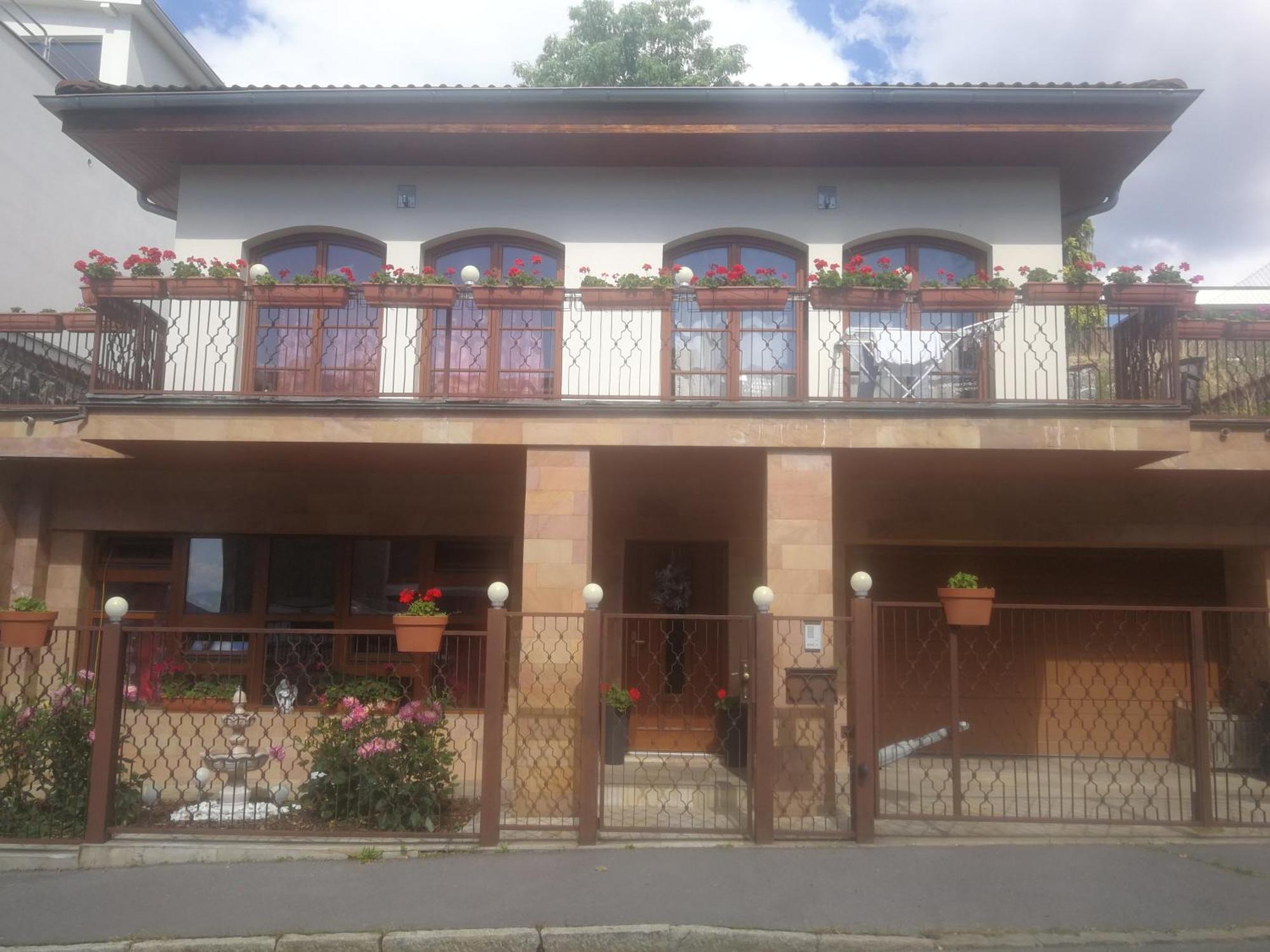 Barrandov 3 * Praga